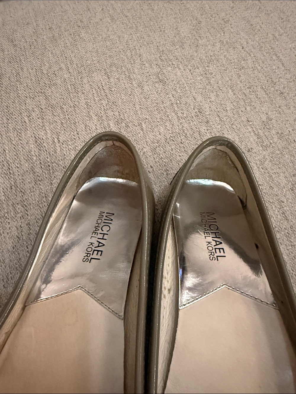 Michael Kors Olive Patent Leather MK Medallion Flats - Picture 2 of 4